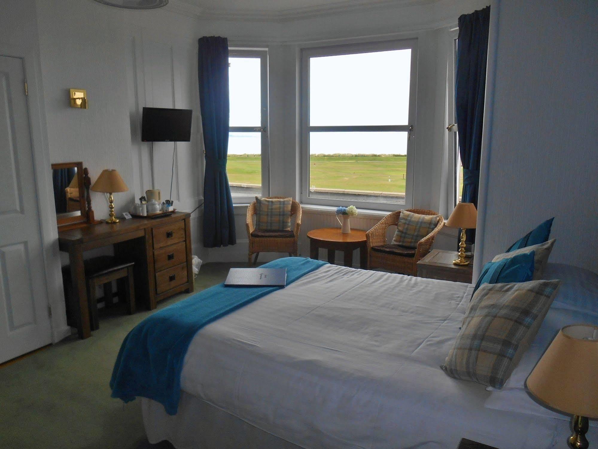 The Bandstand Hotel 3*